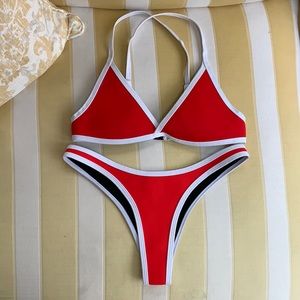 Hoaka Swimwear Bikini